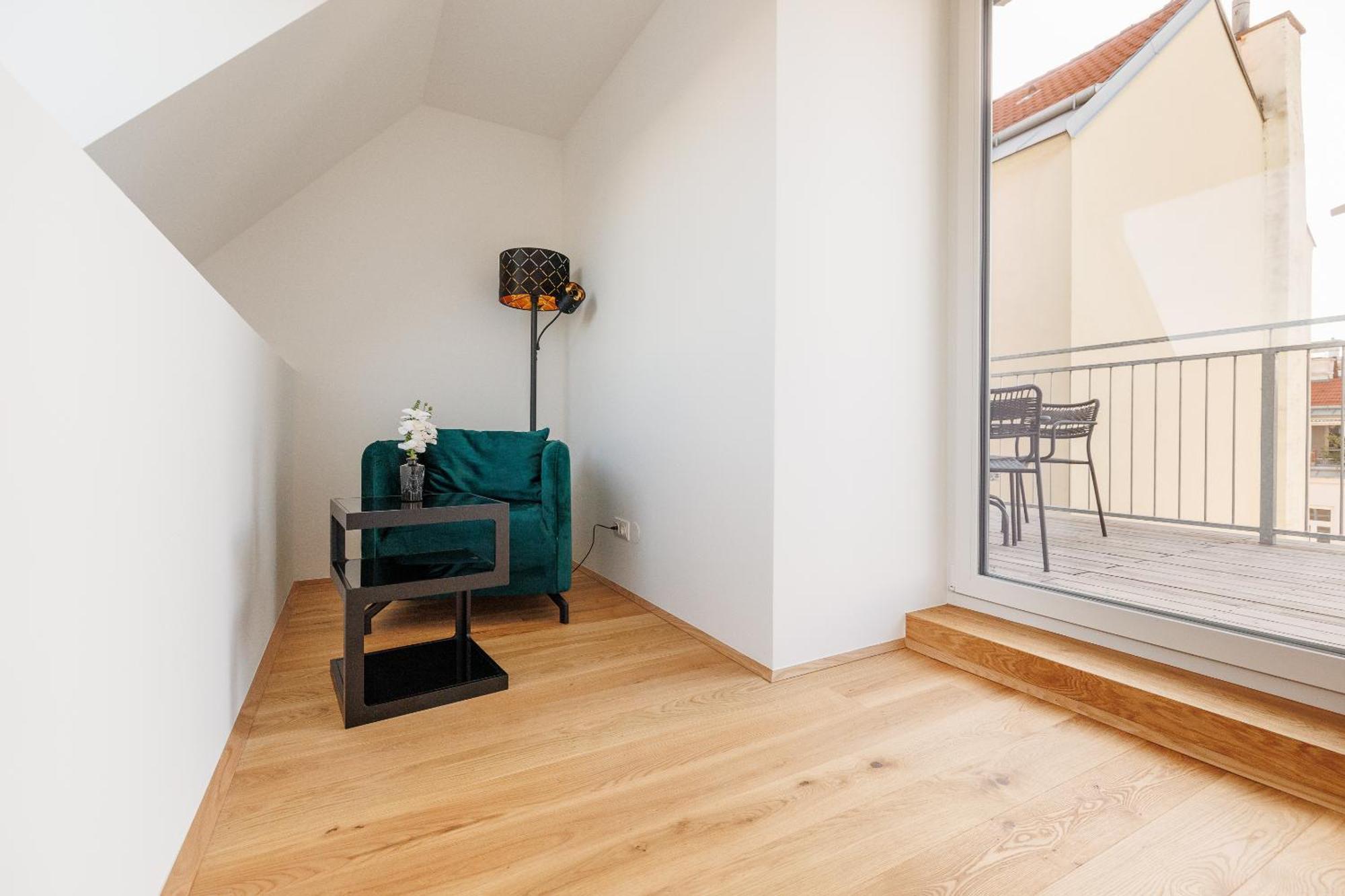 Symphony Apartments 42 - Modern Loft With Terrace And Grill In Central Location 비엔나 외부 사진