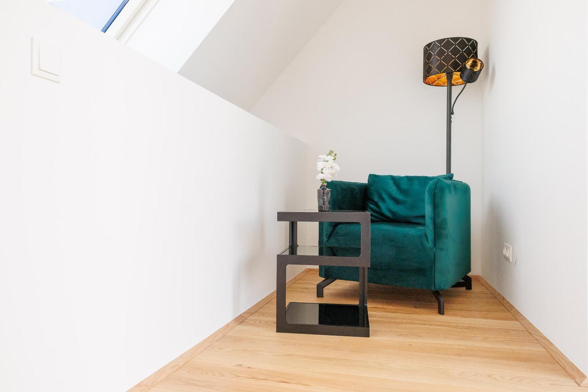 Symphony Apartments 42 - Modern Loft With Terrace And Grill In Central Location 비엔나 외부 사진