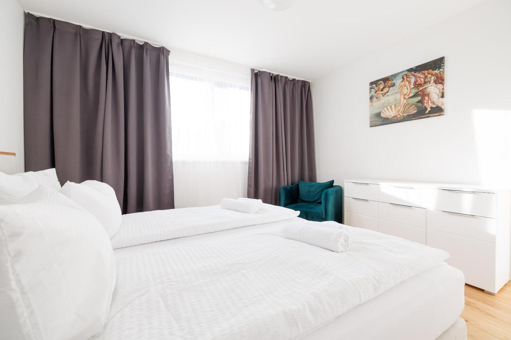 Symphony Apartments 42 - Modern Loft With Terrace And Grill In Central Location 비엔나 외부 사진